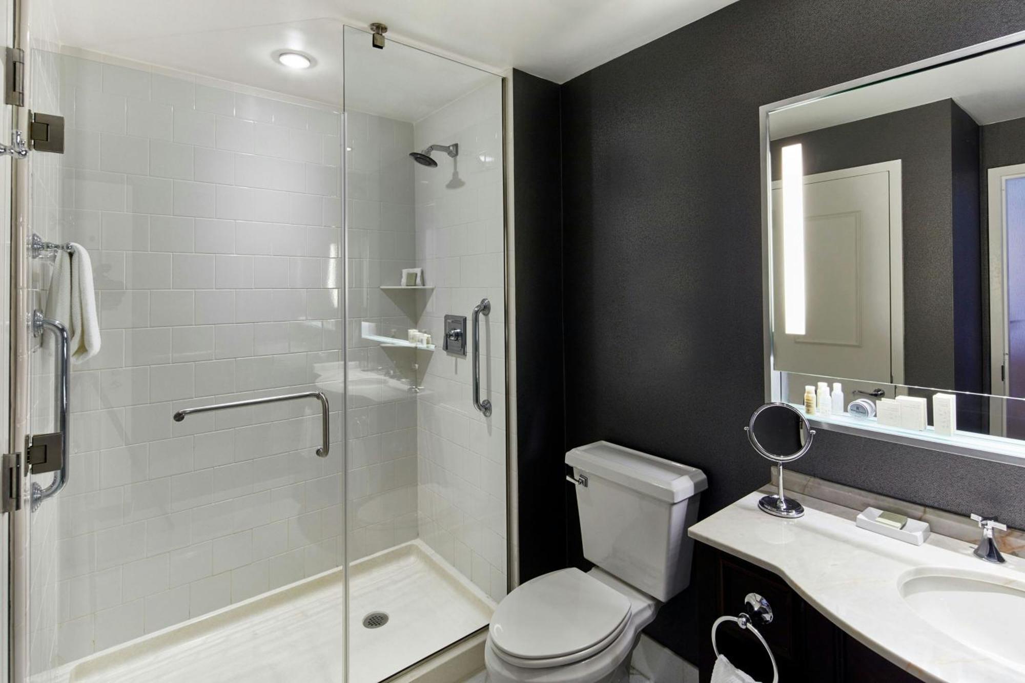 Renaissance Providence Downtown Hotel Экстерьер фото