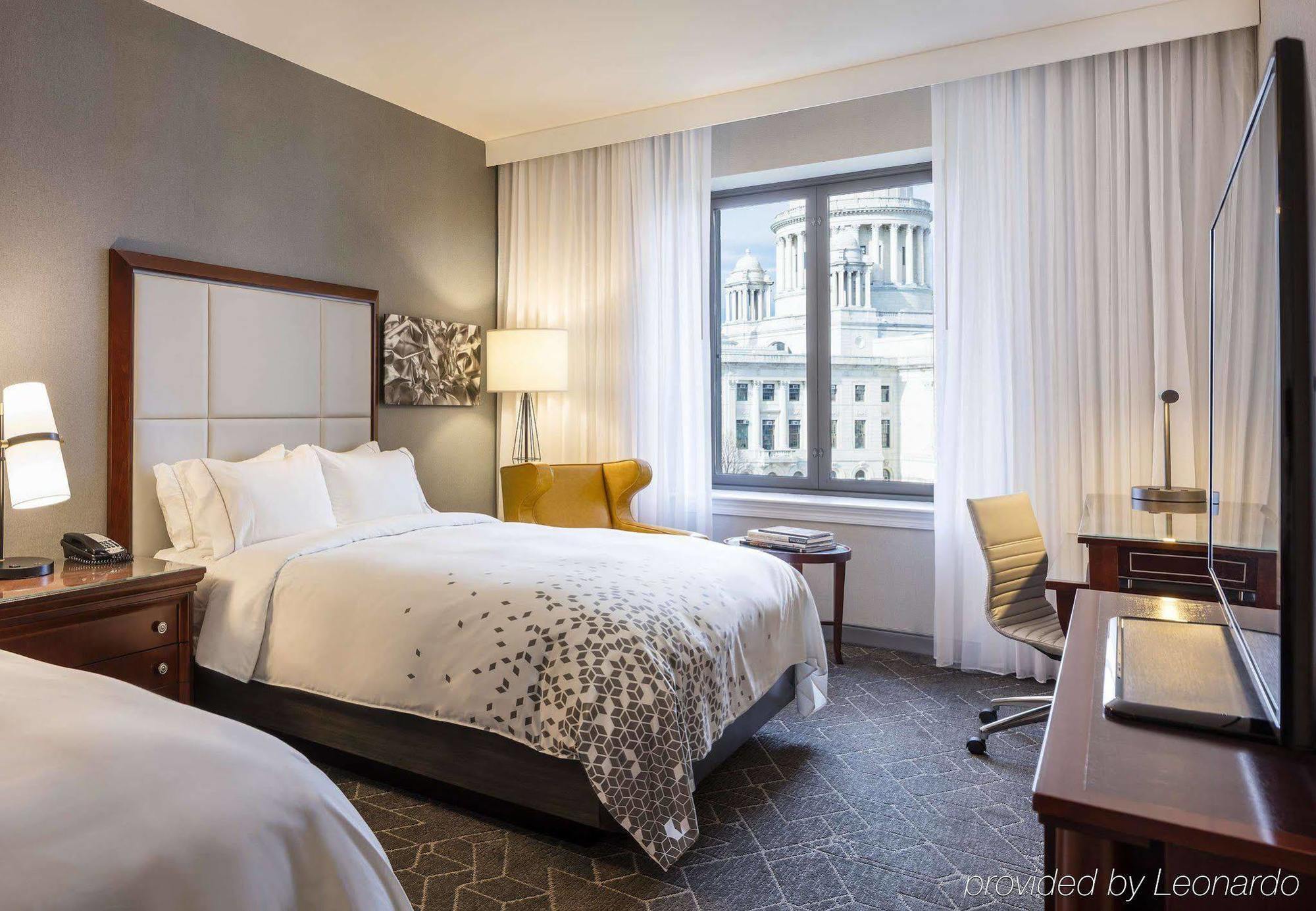 Renaissance Providence Downtown Hotel Экстерьер фото